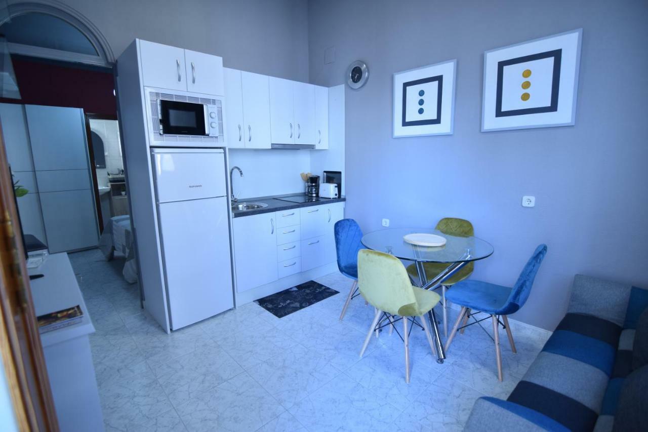 אלמגרו Apartamento Romabel מראה חיצוני תמונה